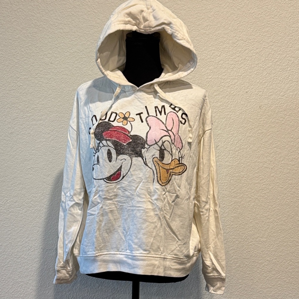 Disney Cream and Black Garment Tag